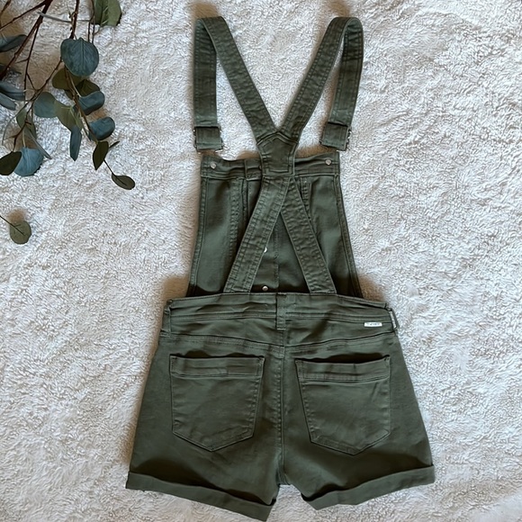 SOLD✨ Sky And Sparrow • Button Front Shortalls in Olive Green - Picture 8 of 11